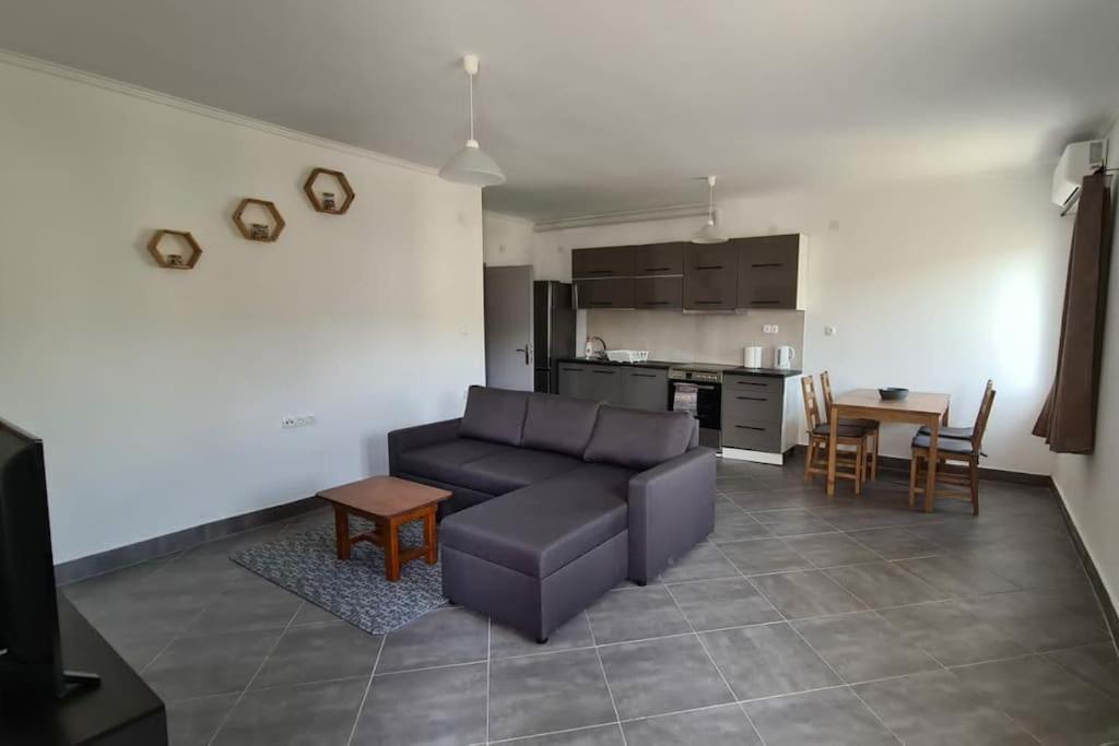 Igoumenitsa Apartment Bagian luar foto